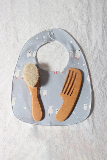 Baby Comb Brush Set Newborn Gift Set Natural Wool Beech Wooden Comb Baby Bib Pacifier Clip Kids Baby Hair Brush